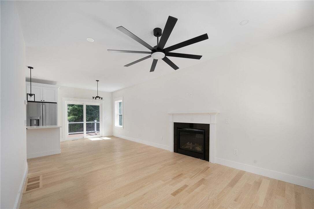 House in Coventry, Rhode Island, United States 1 - 18898781