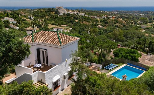 Villa in Estepona, Andalusia, Spain 1