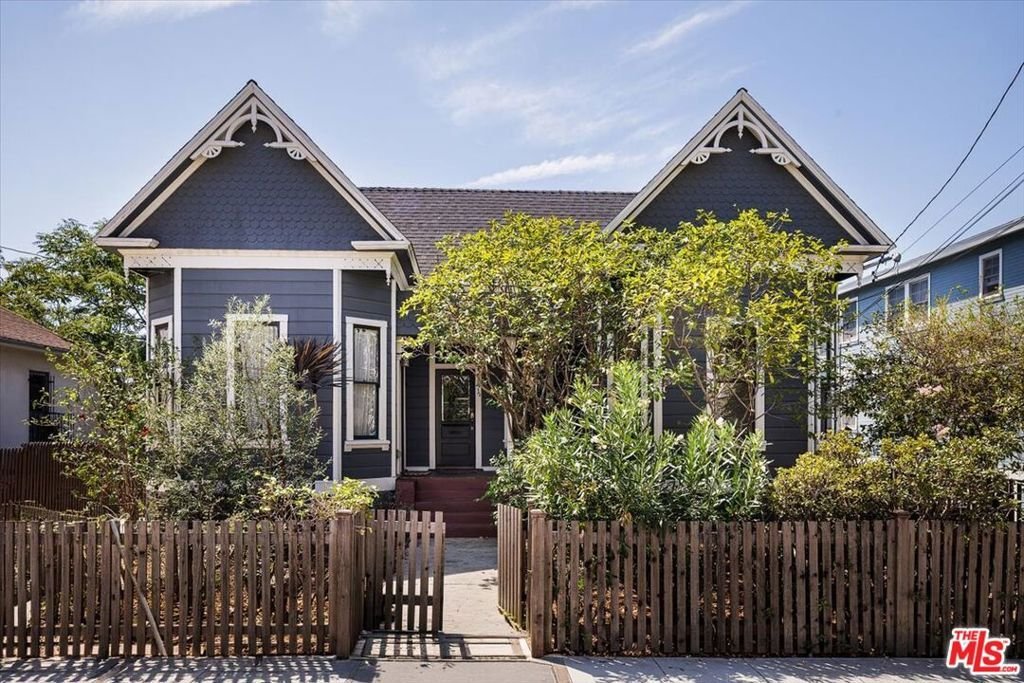 House in Los Angeles, California, United States 1 - 18899451