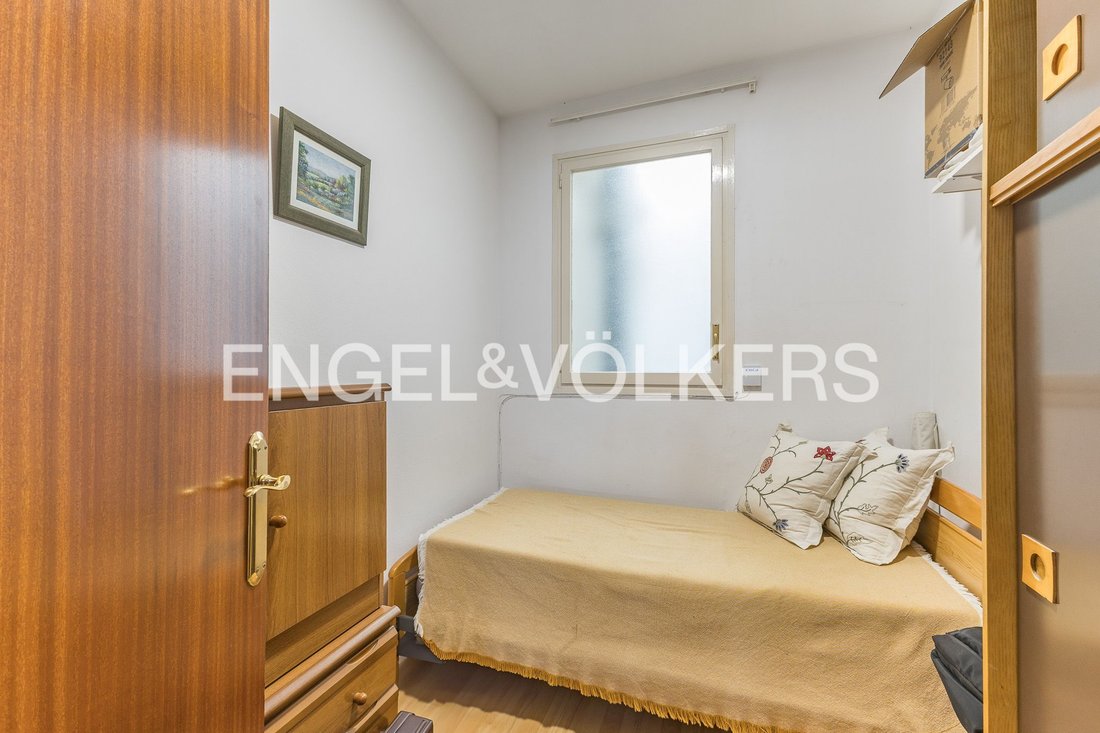 Wohnung in Esplugues de Llobregat, Katalonien, Spanien 3 - 18900124