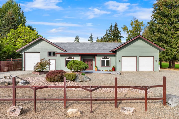 House in Bainbridge Island, Washington, United States 2 - 18902684