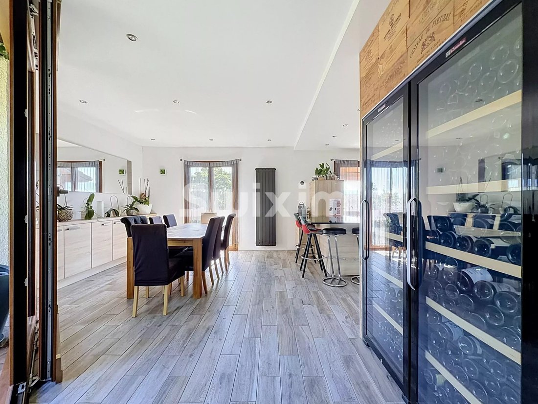 Appartement à France 3 - 18901276
