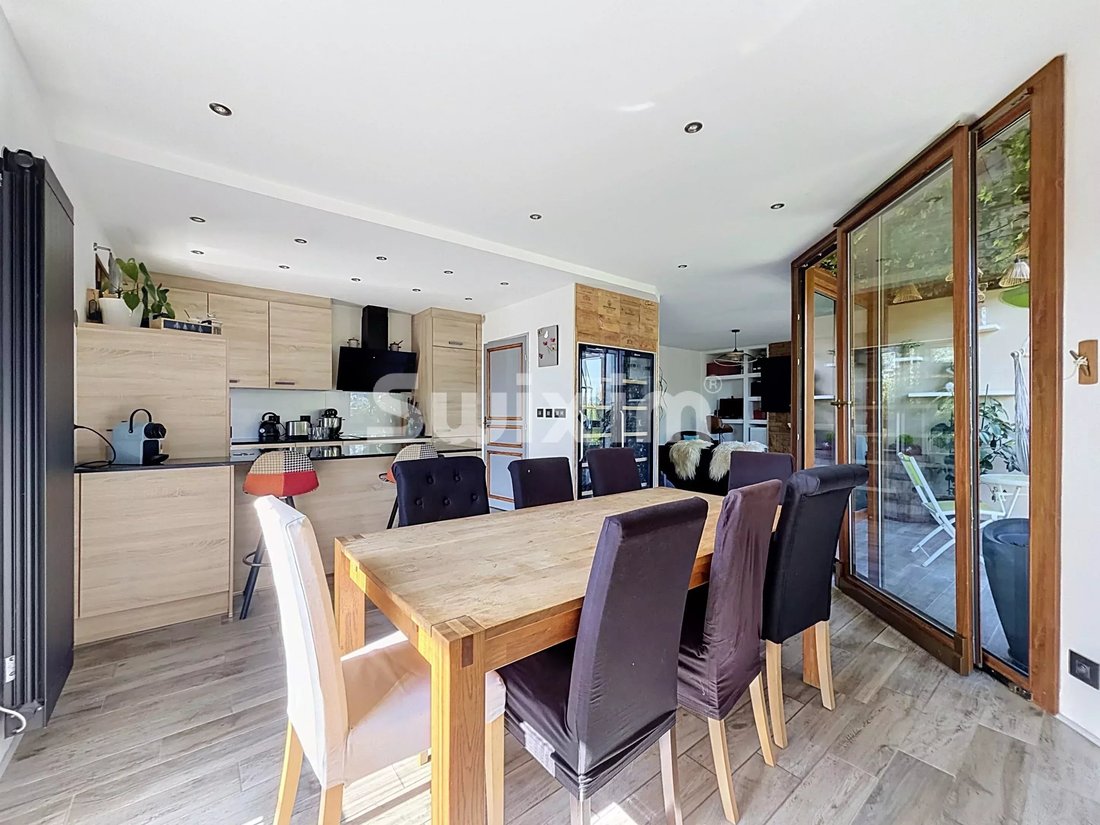 Appartement à France 2 - 18901276