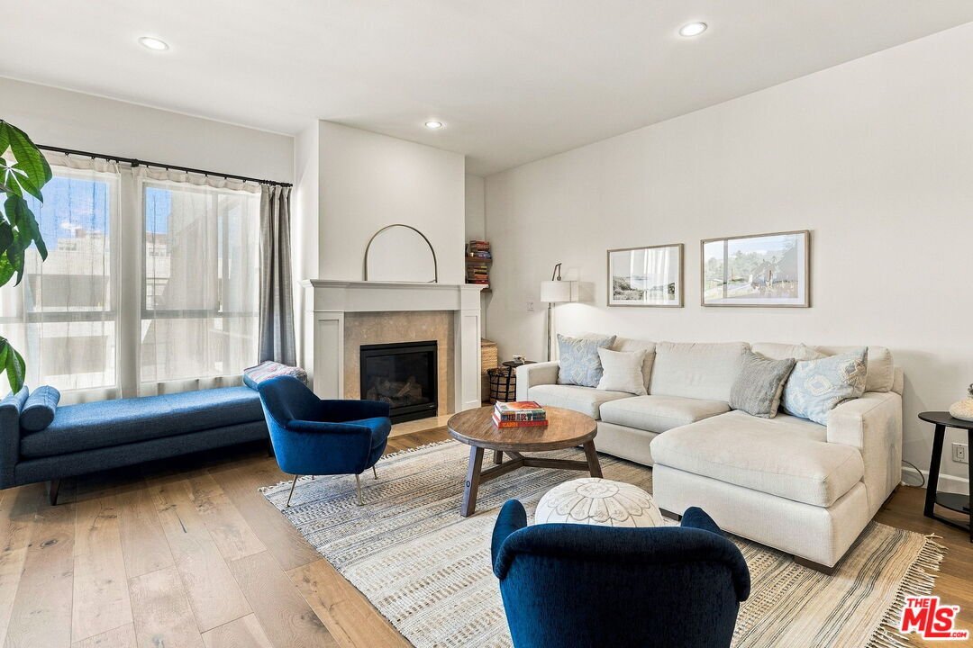 Condo in Los Angeles, California, United States 4 - 18900963