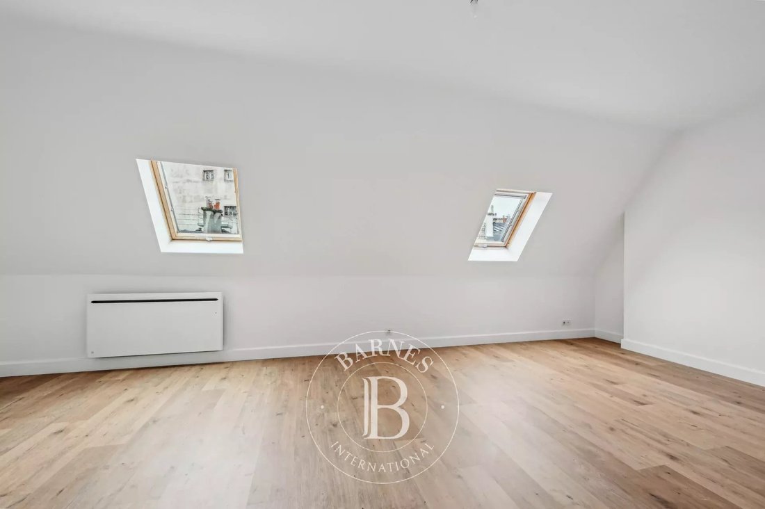 Appartement à Saint Placide, Paris 6e Arrondissement, Paris 2 - 15077665