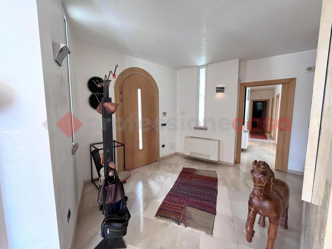 Villa in San Cassiano, Apulien, Italien 2 - 18898953