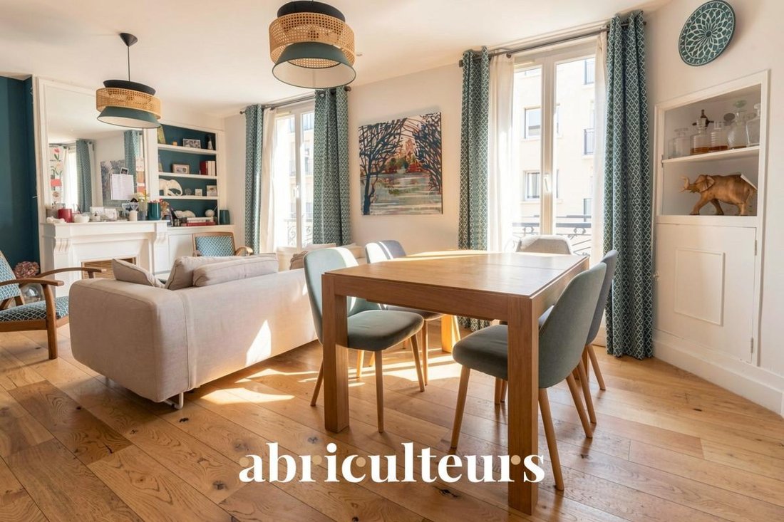 Apartment in Legendre-Lévis, Paris 17e Arrondissement, Paris 2 - 18901090