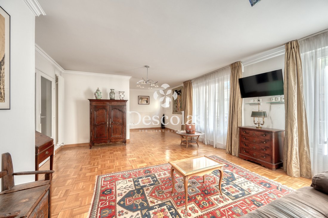 Apartment in Forêt, Saint-Germain-en-Laye, France 2 - 18901028