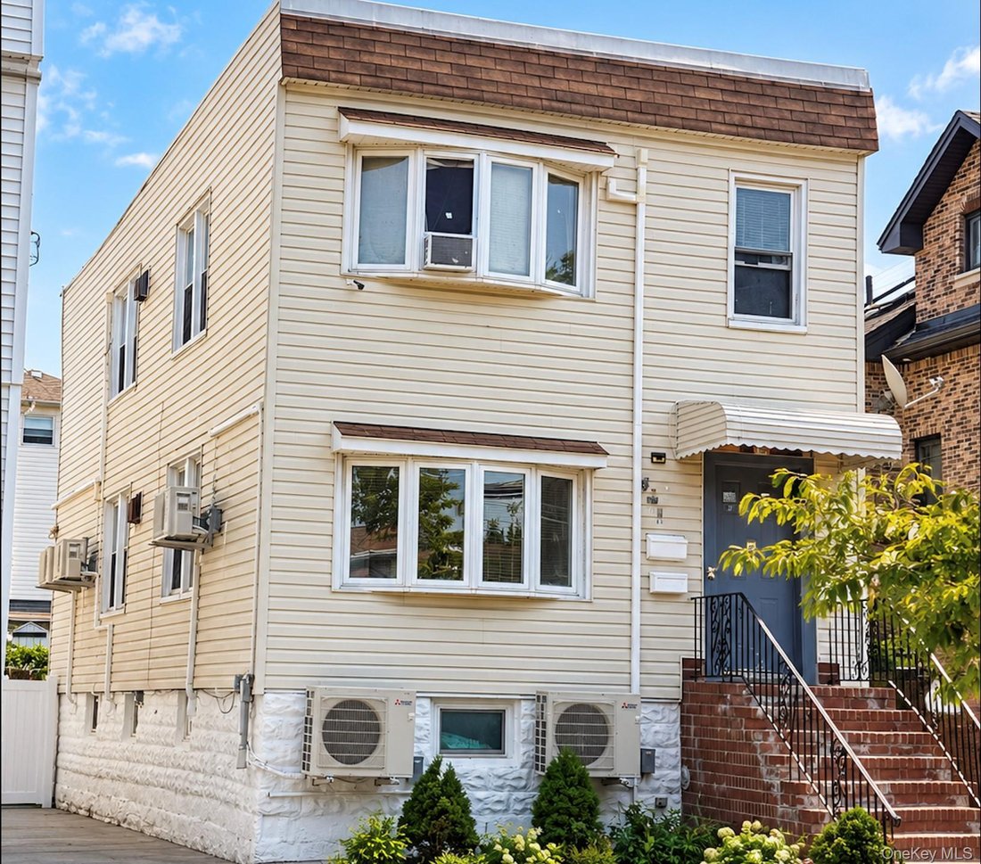 House in New York, New York, United States 1 - 18895705