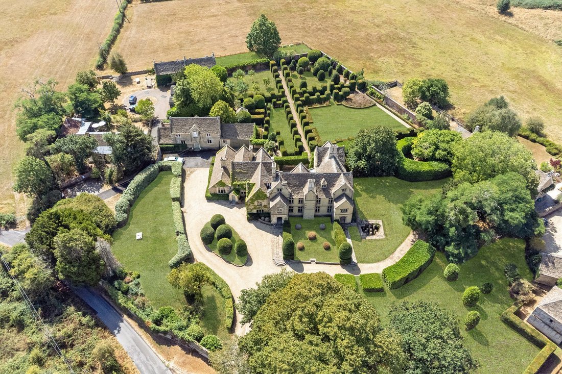 Maison en Neston, Corsham, Angleterre 1 - 18895843