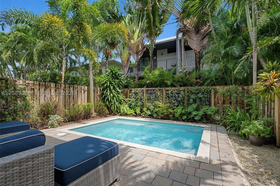 Townhouse in Miami, Florida, United States 2 - 18899728