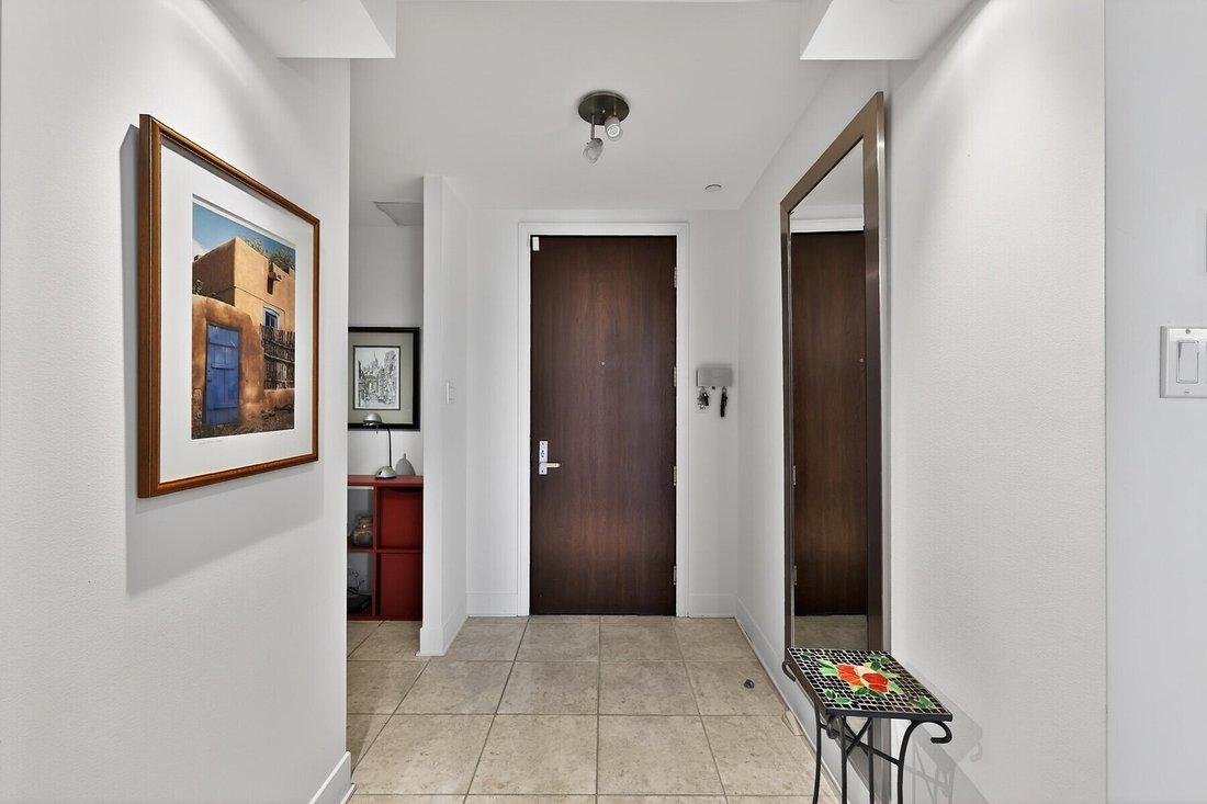 Condominio a Laval, Québec, Canada 5 - 18902144