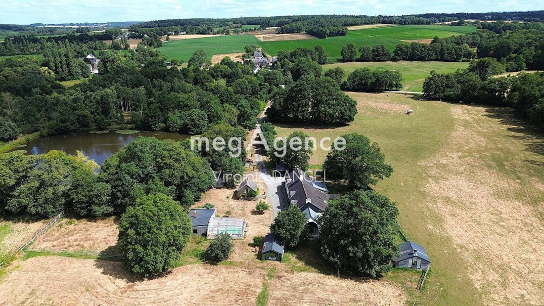 House in Ploermel, Brittany, France 1 - 18901118