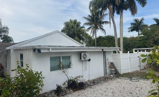 Palm Springs, Florida, United States 1