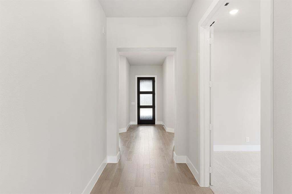 House in Fort Worth, Texas, United States 5 - 18446937