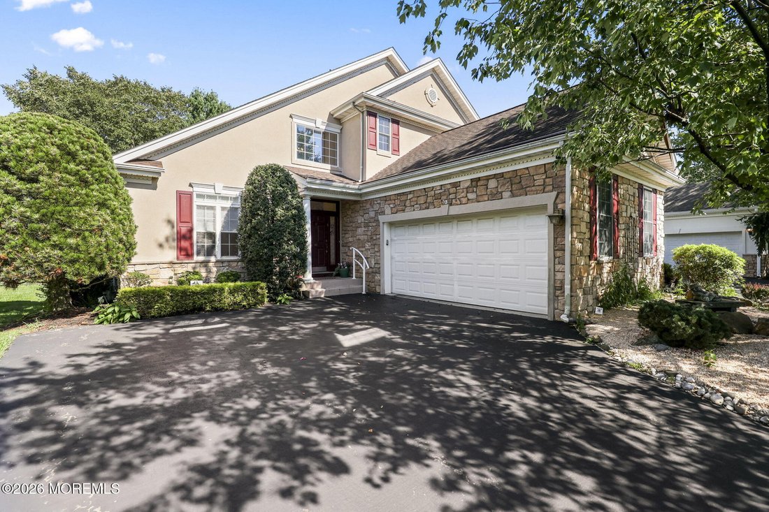 House in Manalapan Township, New Jersey, United States 1 - 18902129