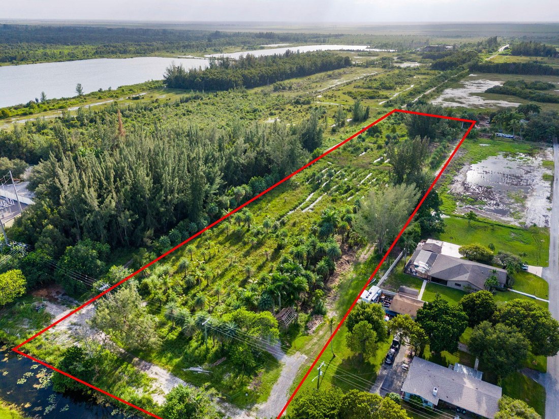 Farm Ranch in Miramar, Florida, United States 3 - 18896370