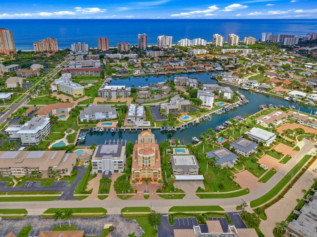 Appartement à Marco Island, Floride, États-Unis 1 - 18896191