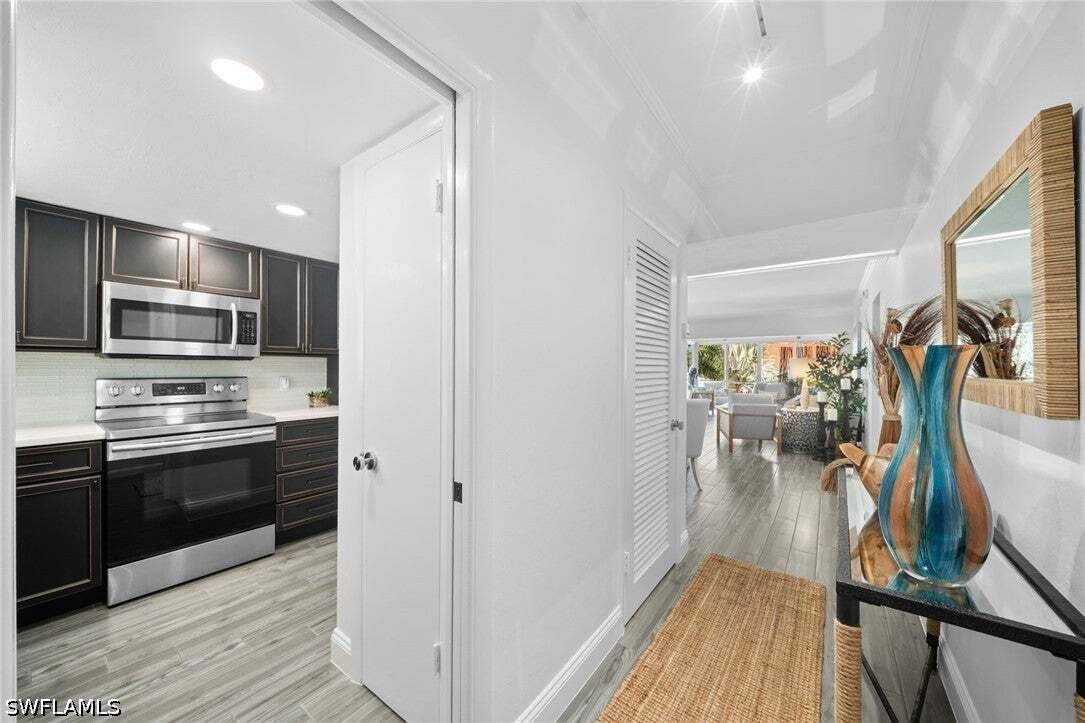 Condo in Naples, Florida, United States 2 - 18898818