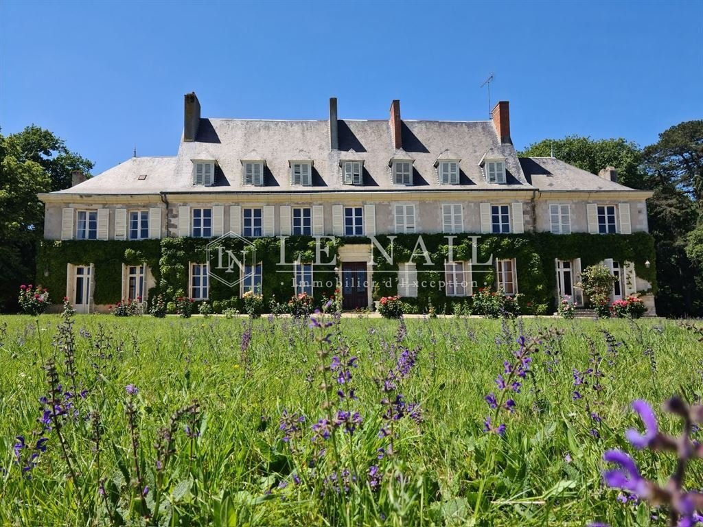 Castle in Airvault, Nouvelle-Aquitaine, France 2 - 18901399