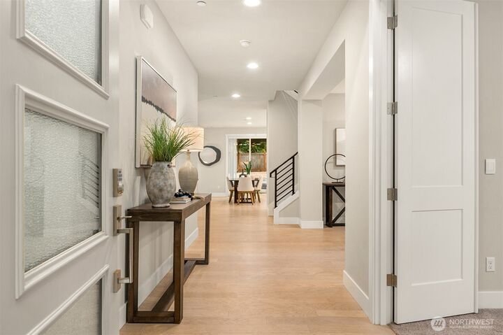 House in Kirkland, Washington, United States 2 - 18902673