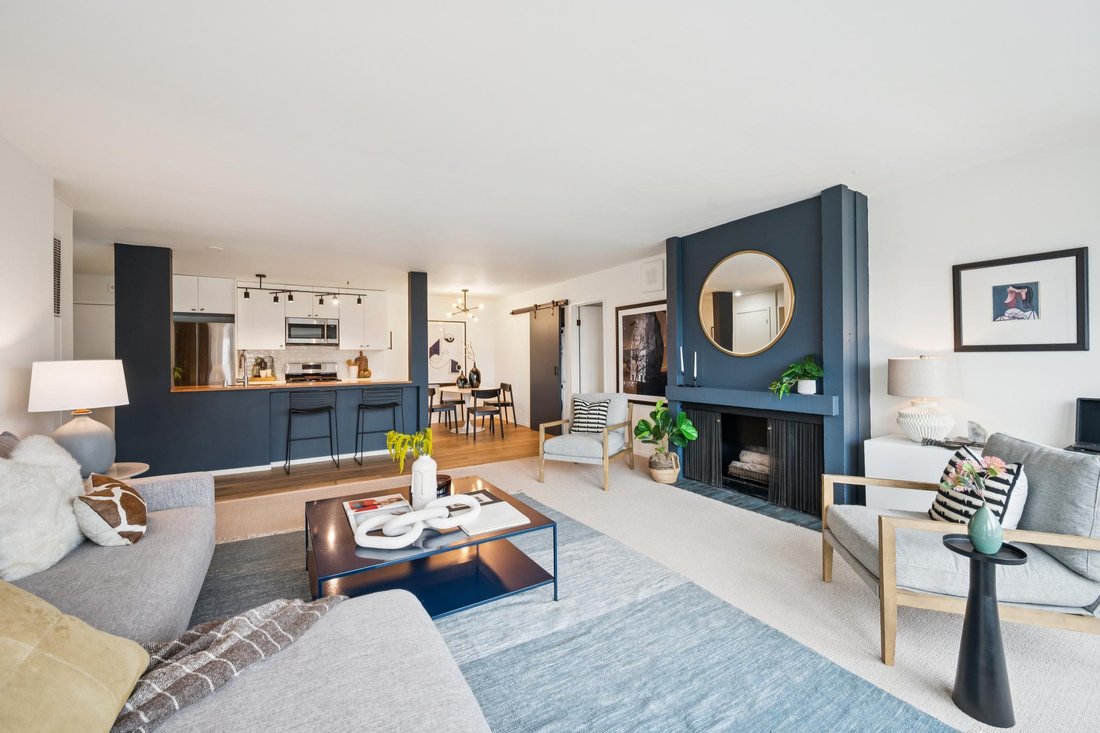 Condo in San Francisco, California, United States 2 - 18902458