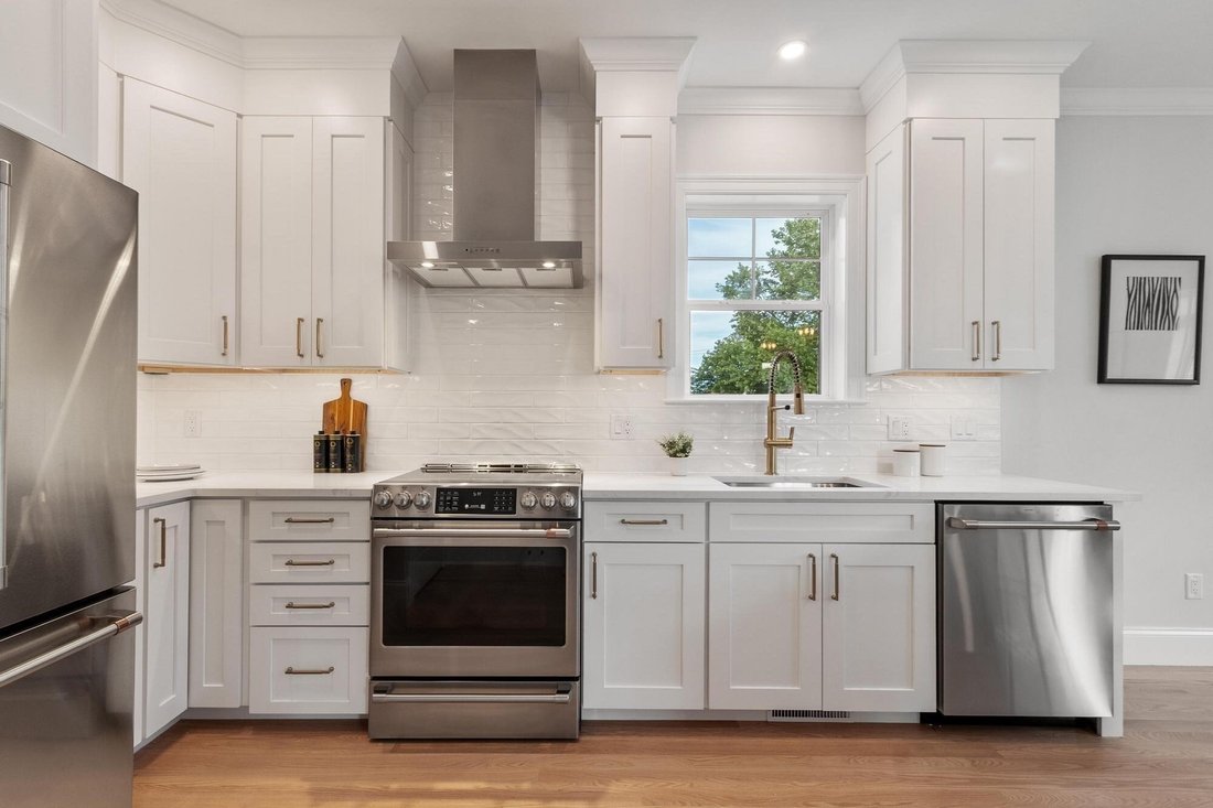 Townhouse in Watertown, Massachusetts, United States 4 - 18898336