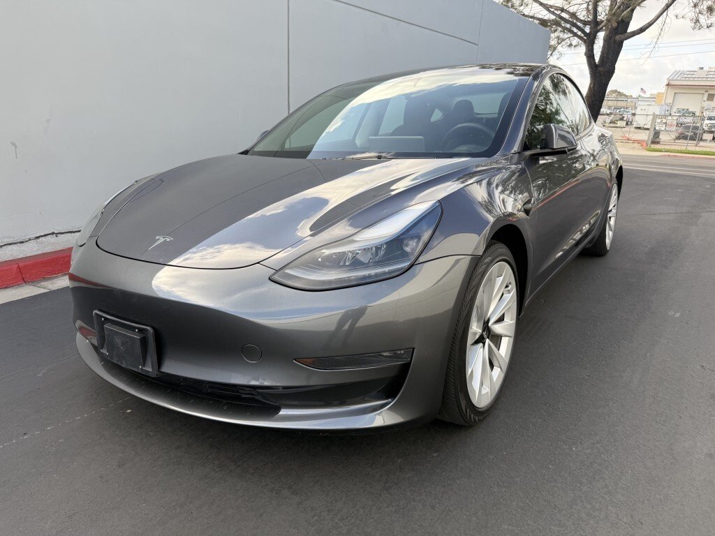 Tesla Model 3 in San Diego, CA, United States 1 - 18896437