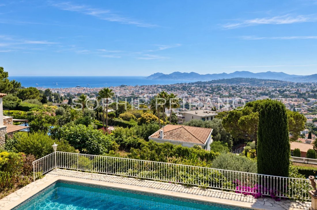 Villa en Cannes, Provenza-Alpes-Costa Azul, Francia 1 - 18897777