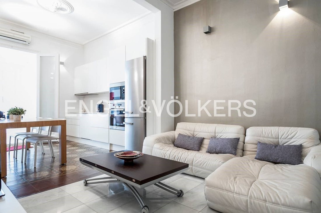 Appartement à Eixample, Barcelone, Espagne 2 - 18900045