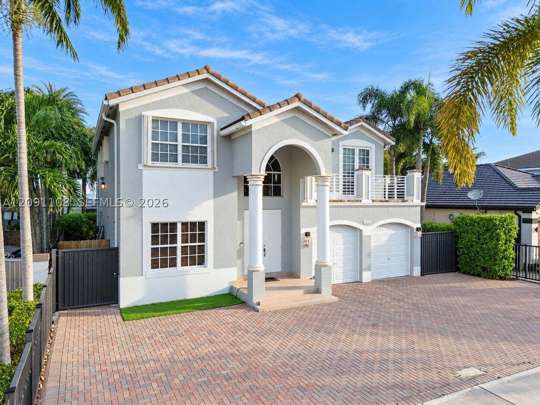 House in Miami, Florida, United States 2 - 18899679