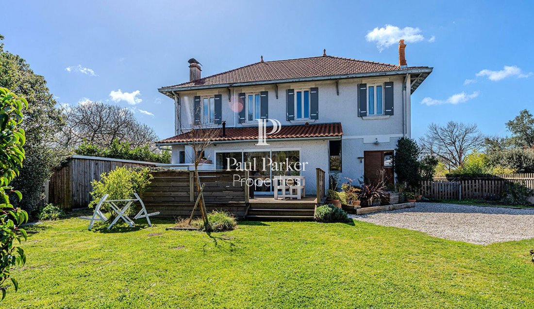 Villa in Gastes, Nouvelle-Aquitaine, France 2 - 18901537