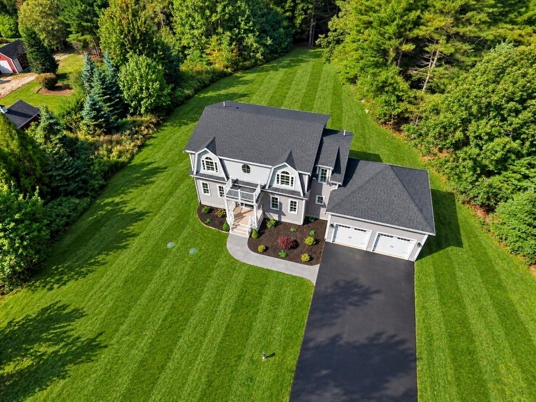House in Middleborough, Massachusetts, United States 3 - 16011278