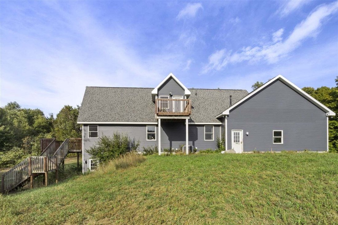 House in Benzonia, Michigan, United States 3 - 18900662