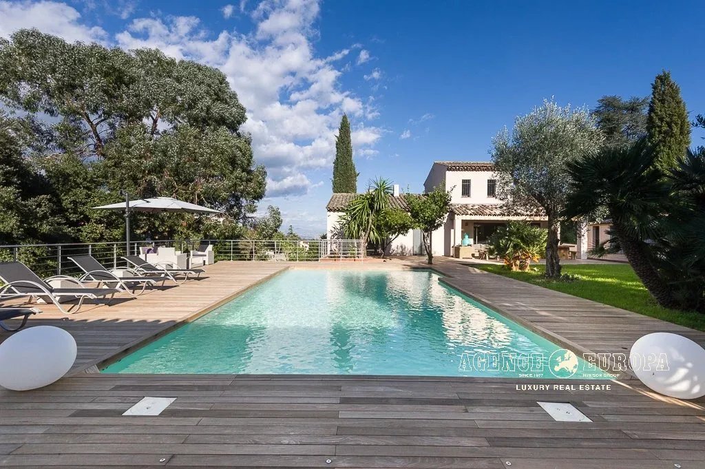 Villa en La Maure-Super Cannes, Vallauris, Francia 1 - 18895762