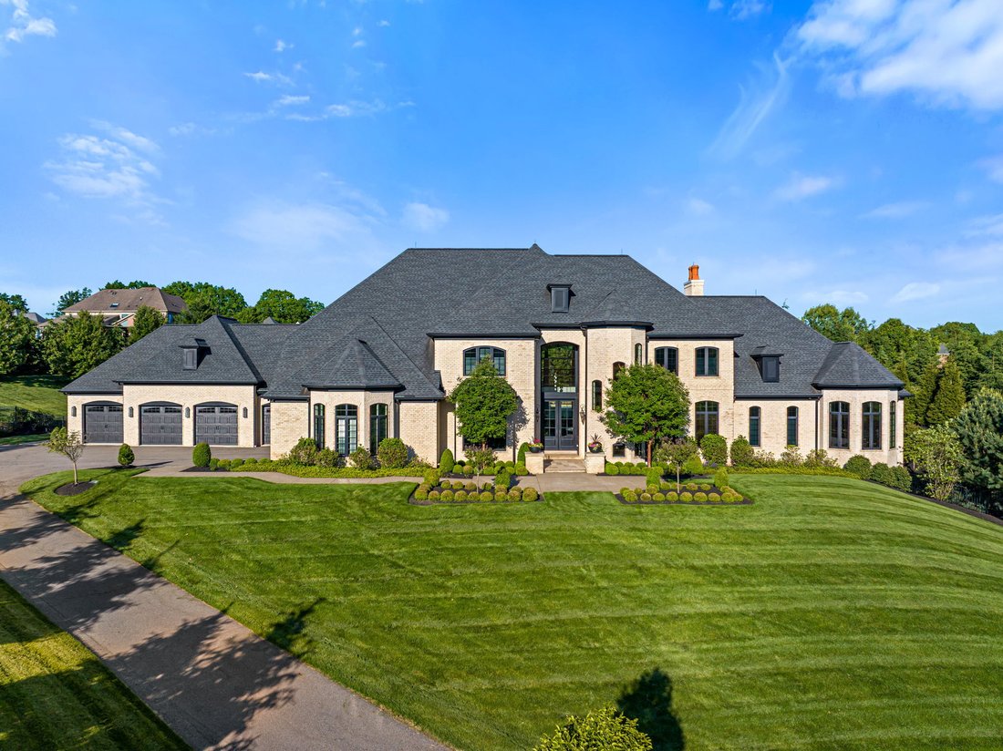 House in Mars, Pennsylvania, United States 1 - 18895397
