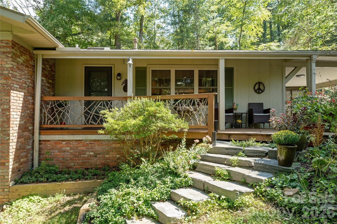 Casa a Hendersonville, Carolina del Nord, Stati Uniti 4 - 18898077