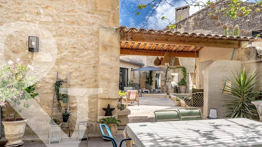 House in Fontvieille, Provence-Alpes-Côte d'Azur, France 4 - 18897681