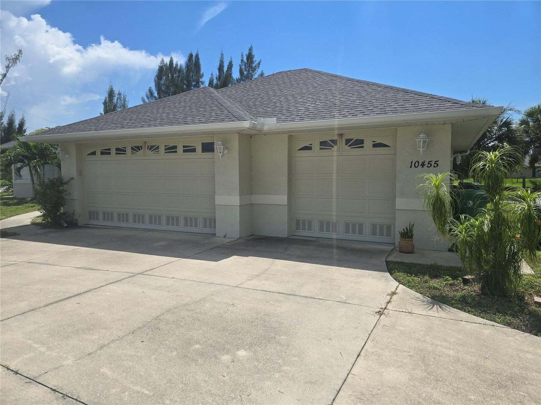 Casa a Port Charlotte, Florida, Stati Uniti 2 - 18896075