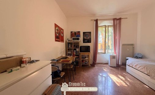 Apartment in Irnerio, Bologna, Italy 1