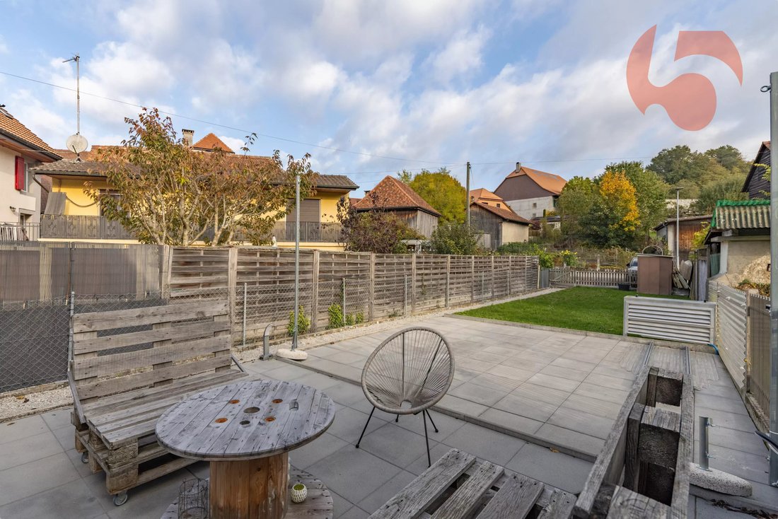 Villa in Cugy (FR), Kanton Freiburg, Schweiz 2 - 18896984