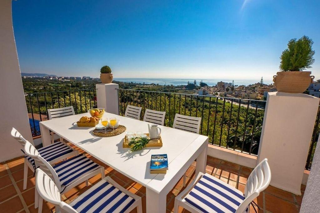 Villa in Nerja, Andalusien, Spanien 4 - 18900846