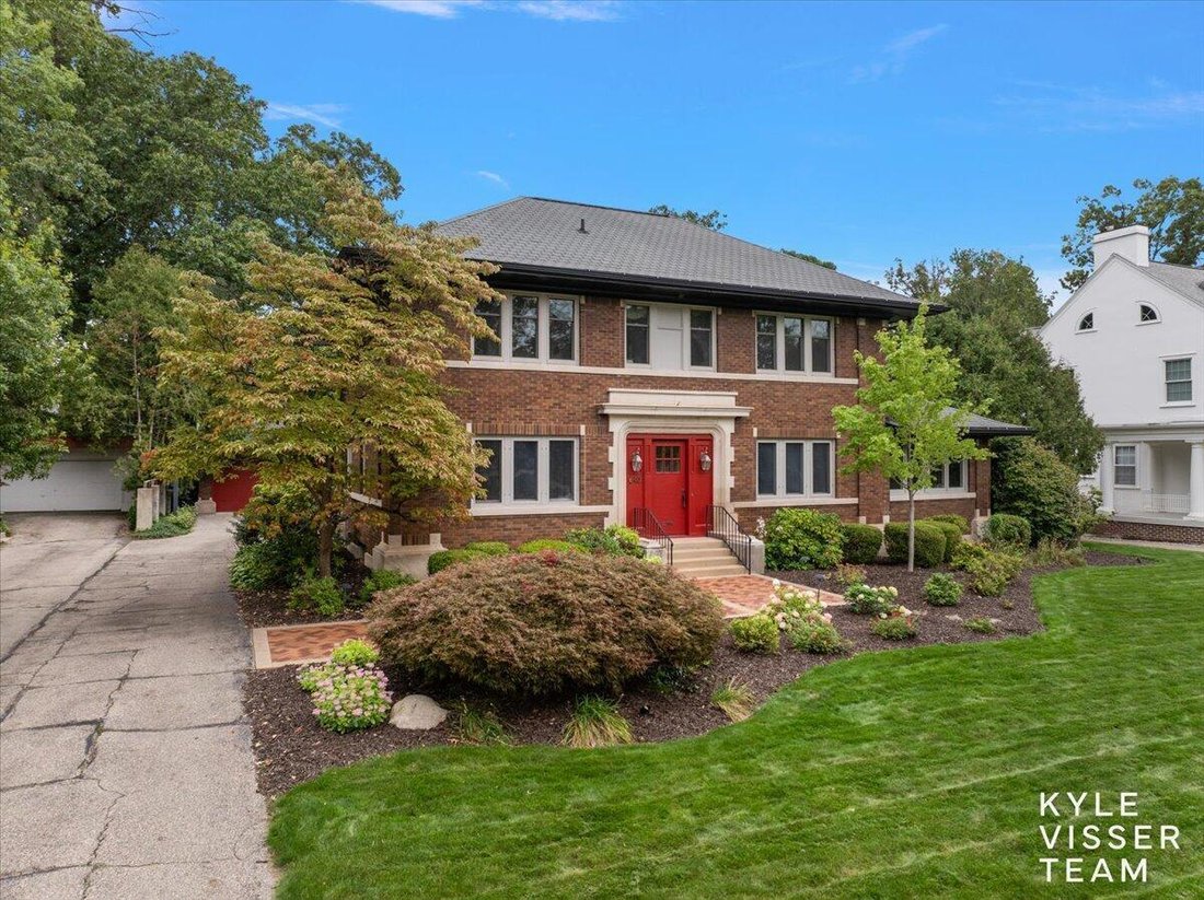 House in East Grand Rapids, Michigan, United States 2 - 18900710