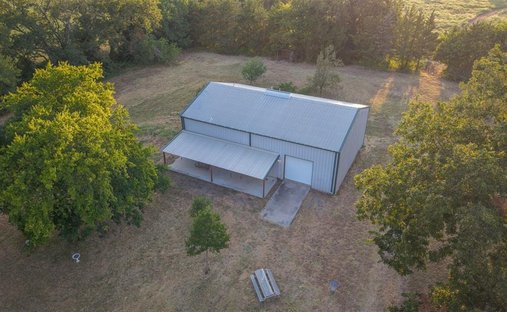 Farm Ranch in Trenton, Texas, United States 1