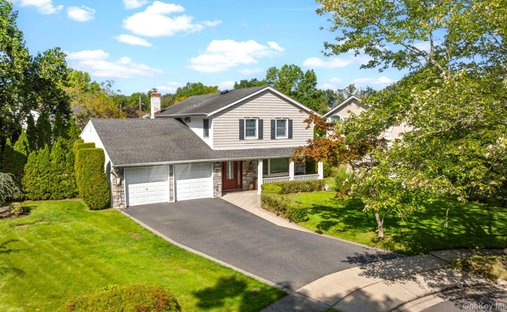 House in New Hyde Park, New York, United States 1