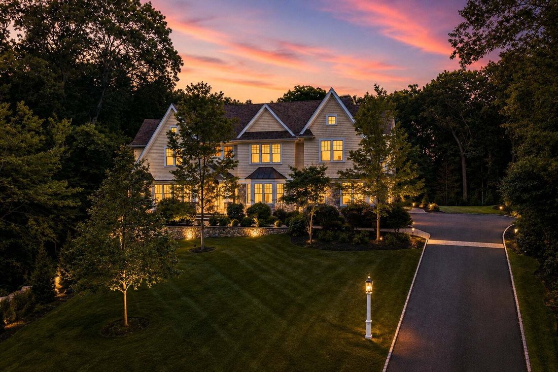 Casa a Weston, Massachusetts, Stati Uniti 1 - 18896608