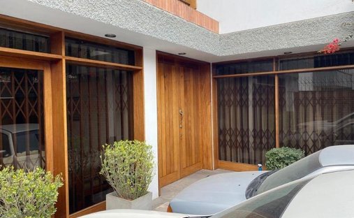 House in San Juan de Miraflores, Metropolitan Municipality of Lima, Peru 1