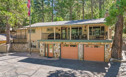 House in Arnold, California, United States 1