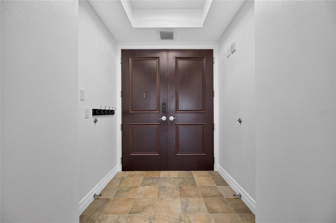 Condo in Tampa, Florida, United States 5 - 18900033