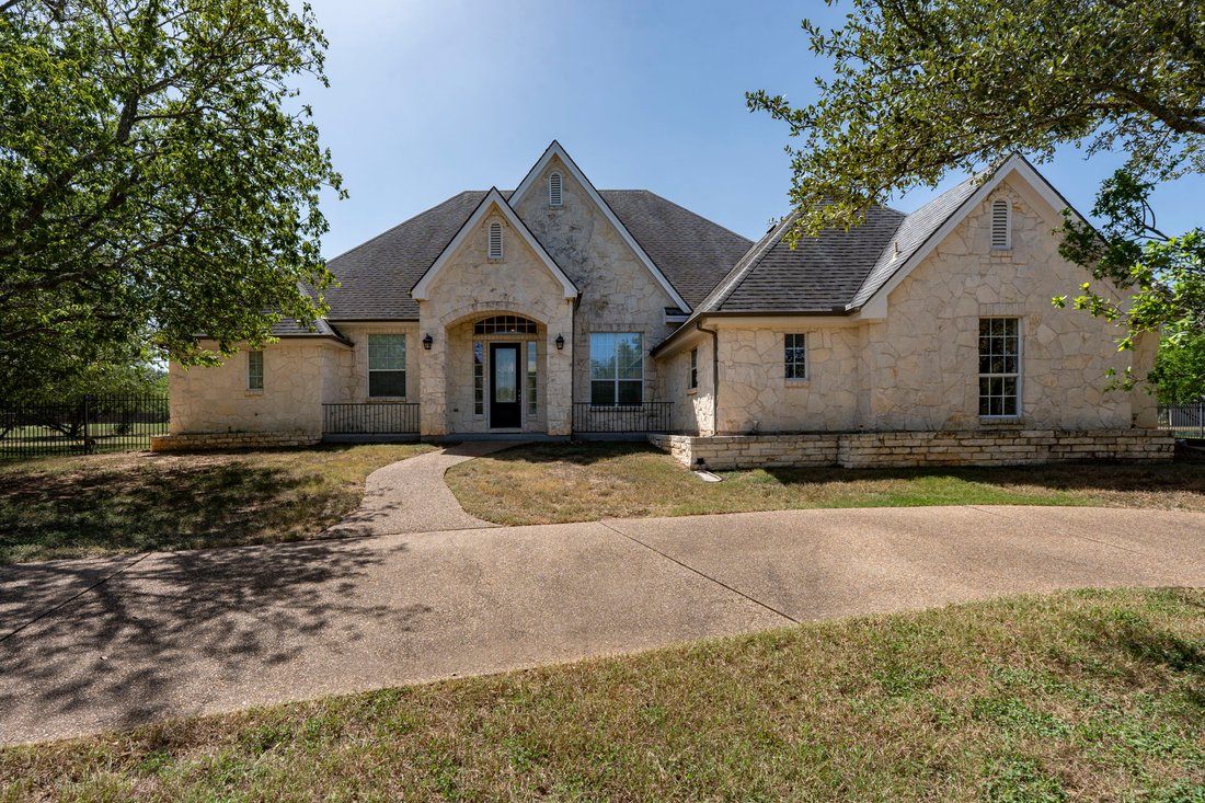 House in Buda, Texas, United States 2 - 18900056
